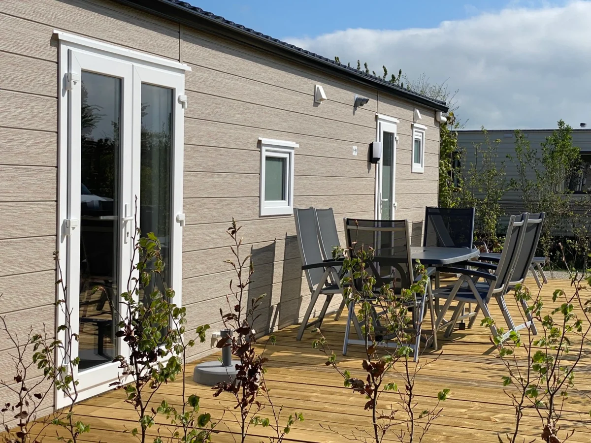 Exterieur van chalet op Camping Wulpen