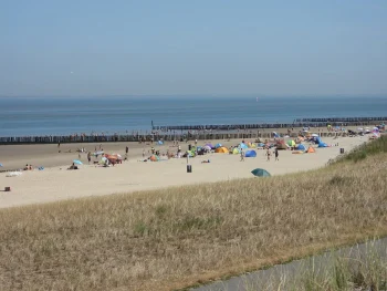 De omgeving van Camping Wulpen - Het strand van Cadzand
