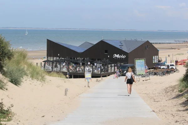 Strandpaviljoen Moio Beach